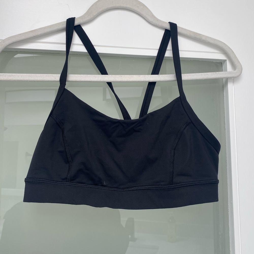Lululemon sports bra size 8